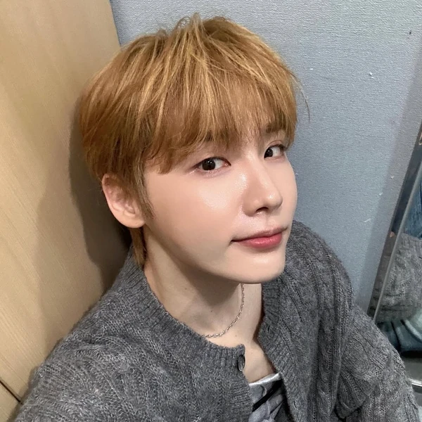 Fans' Pick: Best Moment of Jeon Woong (AB6IX)