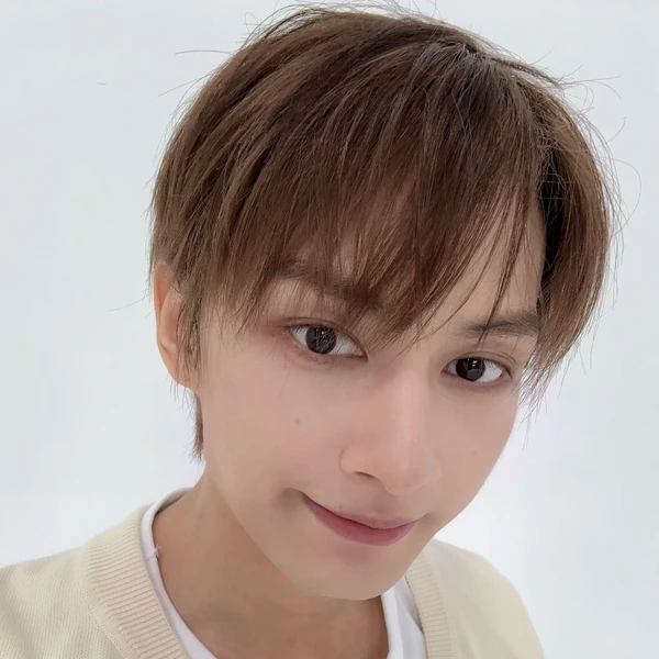 Top Photo Full of SEVENTEEN Love