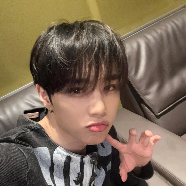 Top Photo Full of Sunwoo (THE BOYZ) Love