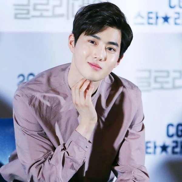 Top Photo Full of Suho (EXO) Love