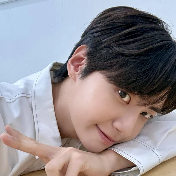 Top Photo Full of Lee Jinhyuk Love