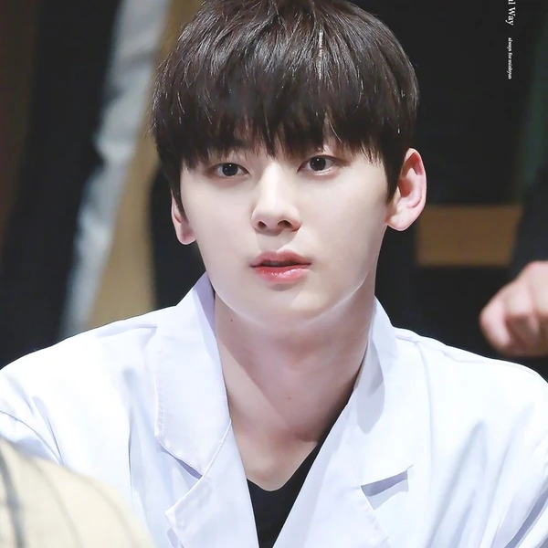 Fans' Pick: Best Moment of Hwang Minhyun