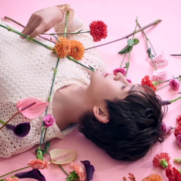 Today's Most Loved Onew (SHINee)