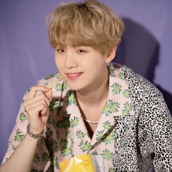 Today's Most Loved SUGA (BTS)