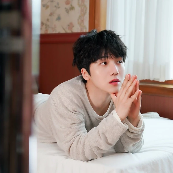 Today's Most Loved Jinho (PENTAGON)