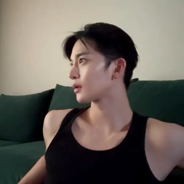 Today's Most Loved Bae Jinyoung