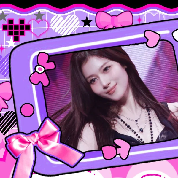 Top Photo Full of Sana (TWICE) Love