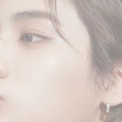 Foto Populer Penuh Cinta untuk Leehan (BOYNEXTDOOR)