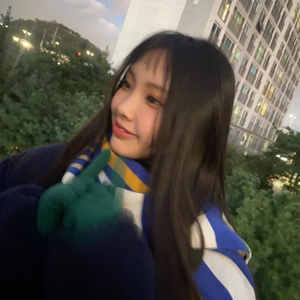 Fans' Pick: Best Moment of Hyein (NewJeans)