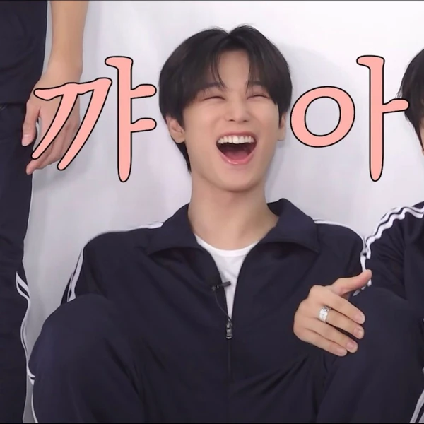 THE BOYZ ジュヨン　D’ICON A B セット THE BOYZ ジュヨン D'ICON A B セット