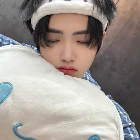 粉丝票选的Kim Gyurae (FANTASY BOYS)最佳瞬间