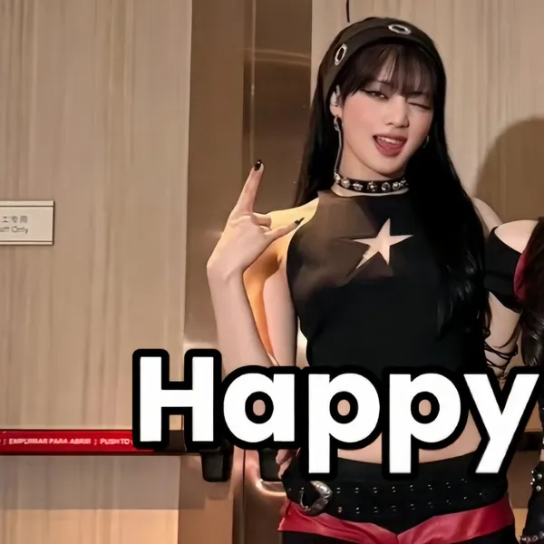 Top Photo Full of i-dle Love