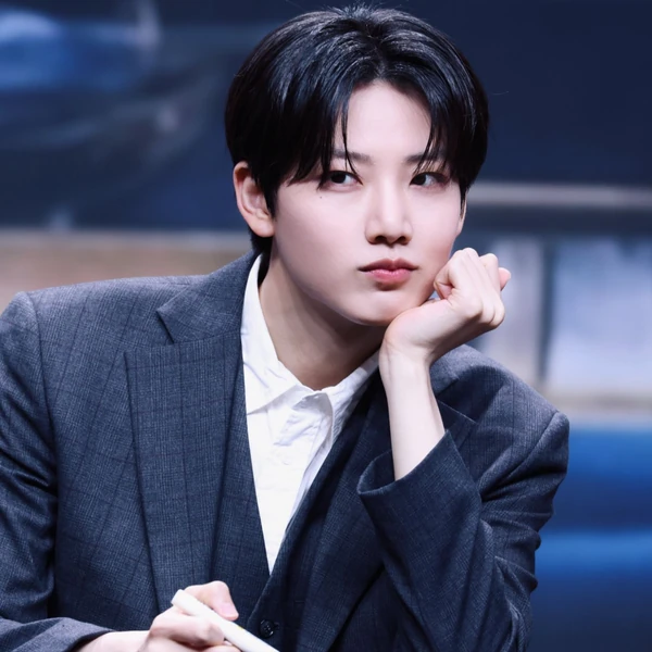 Penampilan Junkyu (TREASURE) yang Paling Dicintai Hari Ini