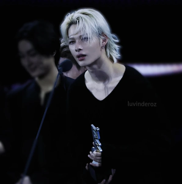Signature photo of NI-KI (ENHYPEN) capturing their charm