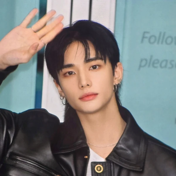 Best moment chosen by Hyunjin (Stray Kids) fandom
