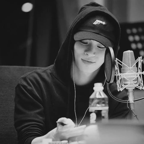 Foto Populer Penuh Cinta untuk SHINee
