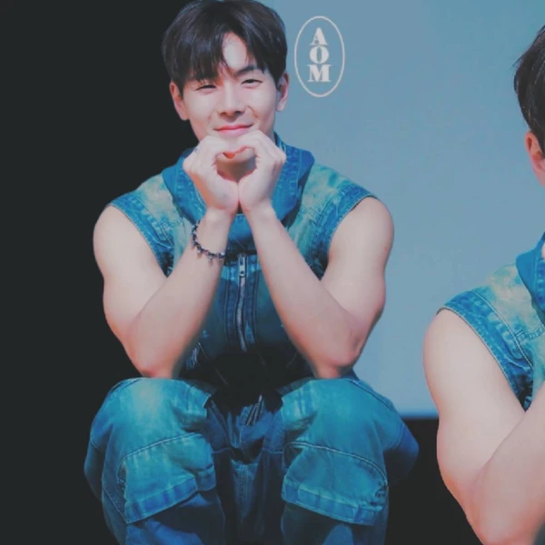 Brilliant moment of Shownu (MONSTA X) created by fandom