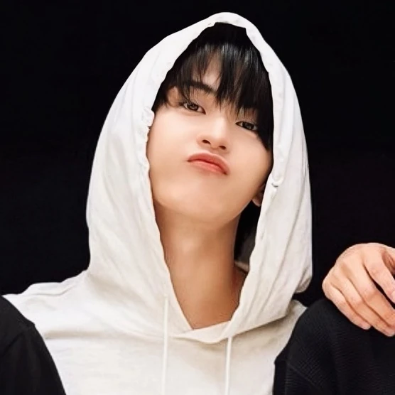 NCT127 マーク　フリスビー GSwhOrnacAAruPm.jpg