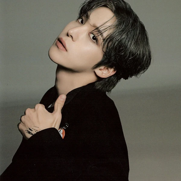 ATEEZ ユノ　ポラ ATEEZ サイン入りポラ ユノ 新作グッ 3 Part Fever Zero YUNHO
