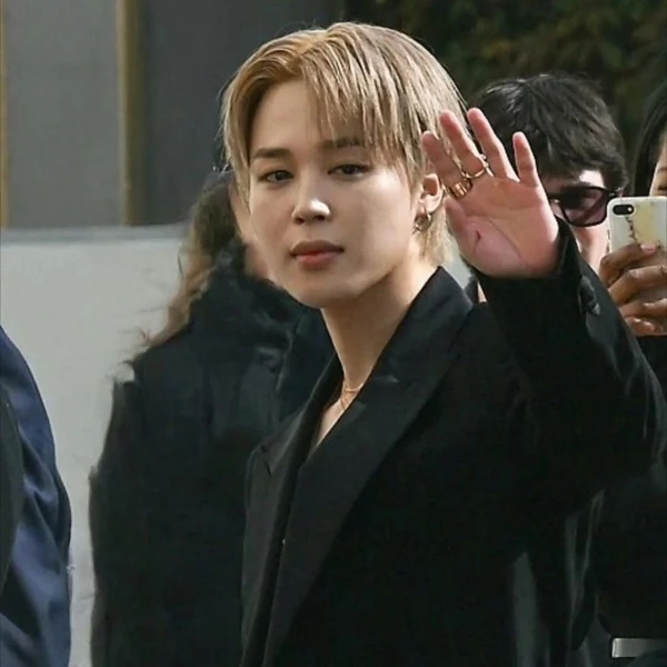 Momen Terbaik Jimin (BTS) Pilihan Penggemar