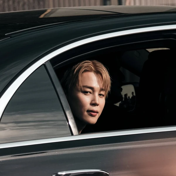 Penampilan Jimin (BTS) yang Paling Dicintai Hari Ini