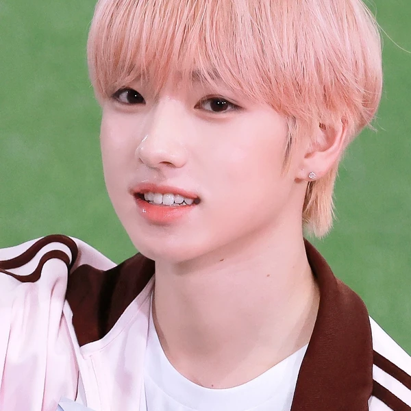 사쿠야 (NCT WISH) 팬심 가득한 인기 사진
