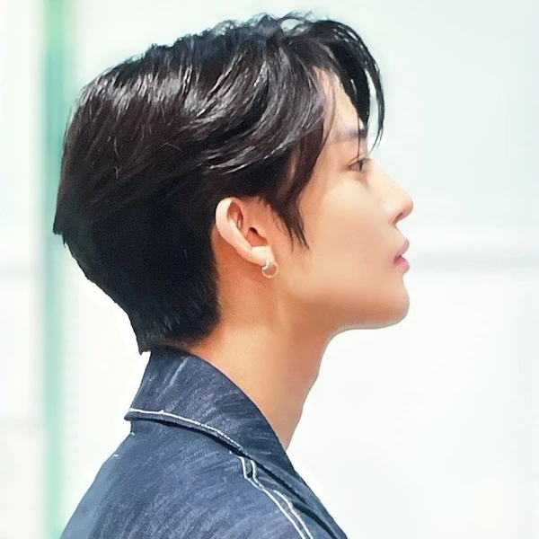Top Photo Full of Bae Jinyoung Love