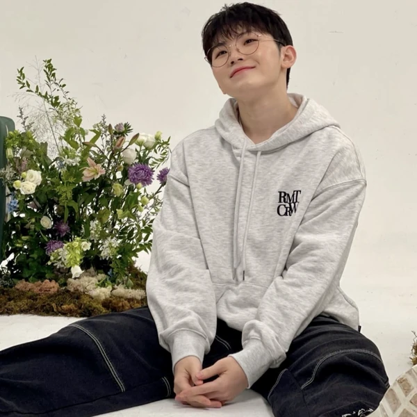 充滿粉絲愛意的Woozi (SEVENTEEN)人氣照片