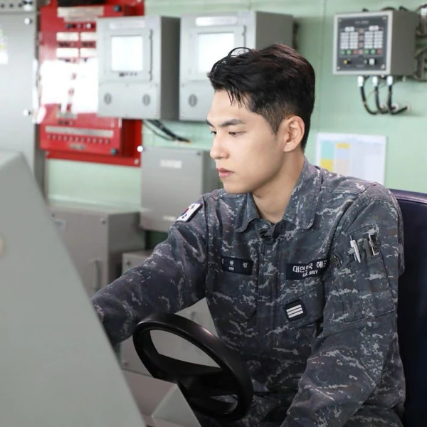 DAY6　ウォンピル⑺ DICON VOLUME N°27 PERFECT DAY6 WONPIL ver. – 光文社K-POPメンバー