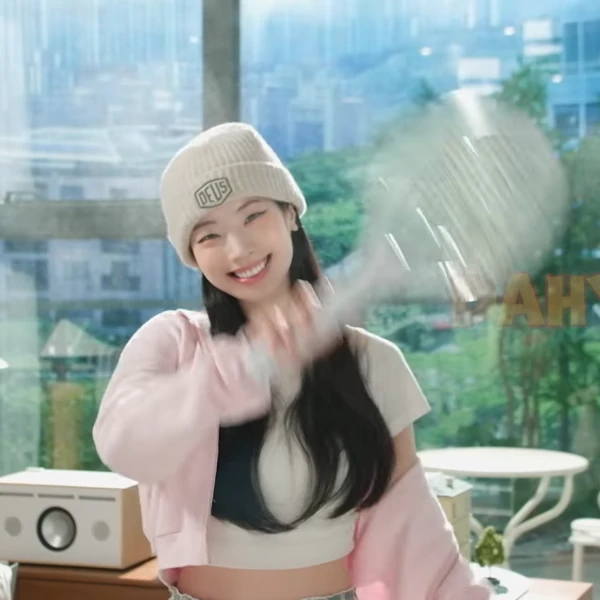 twice TWICE  ダヒョン TWICE DAHYUN（ダヒョン）がお届け！SNSで話題の「アピュー