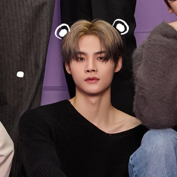 Top Photo Full of Myungho (8TURN) Love