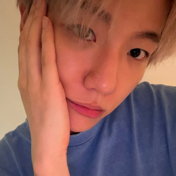 Foto Populer Penuh Cinta untuk Baekhyun (EXO)