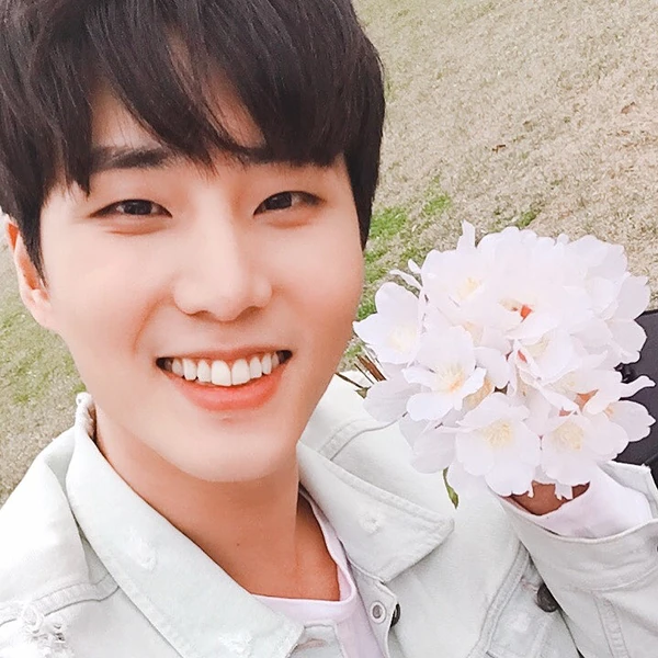 Top Photo Full of Young K (DAY6) Love