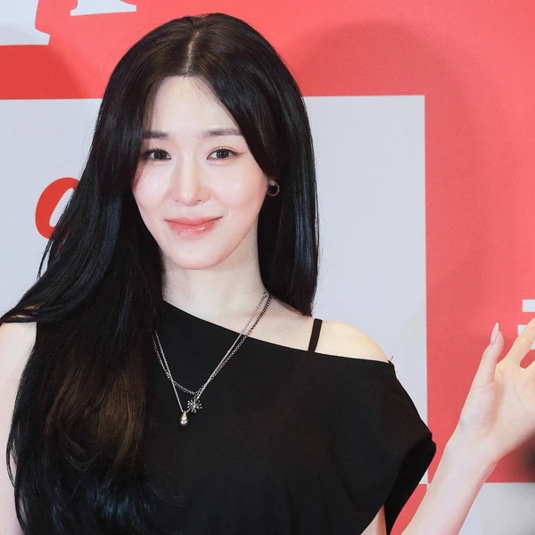 Today's Most Loved Tiffany Young (Girls' Generation)