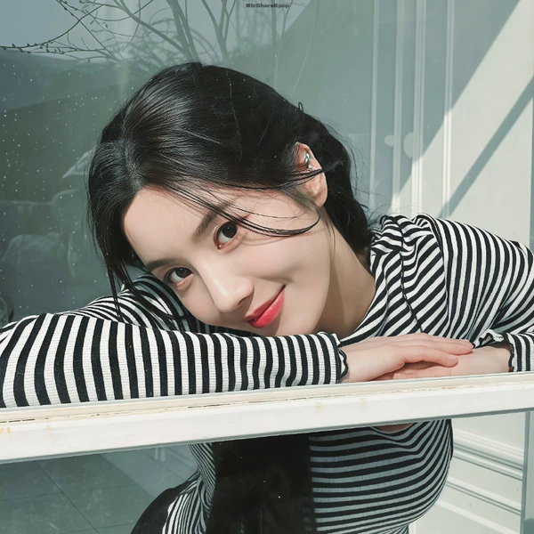 Top Photo Full of Kwon Eunbi Love