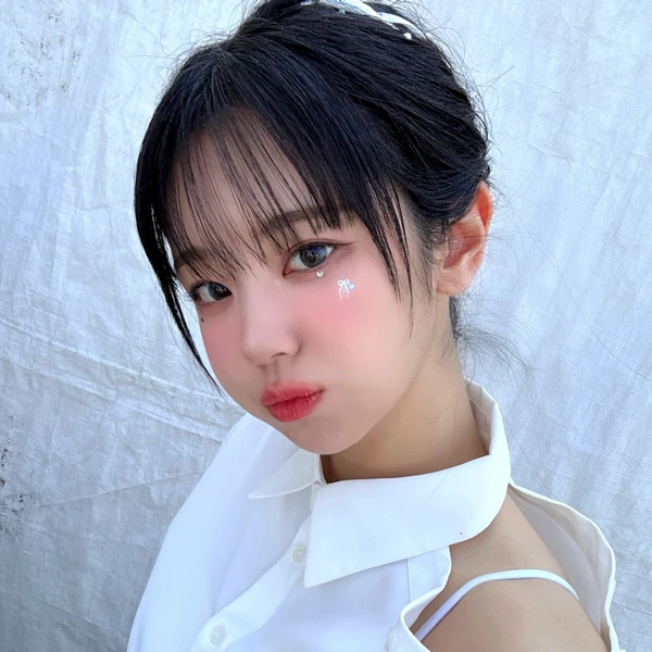 Today's Most Loved Chodan (QWER)