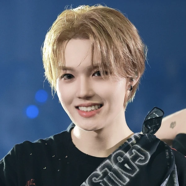 Today's Most Loved Doyoung (TREASURE)