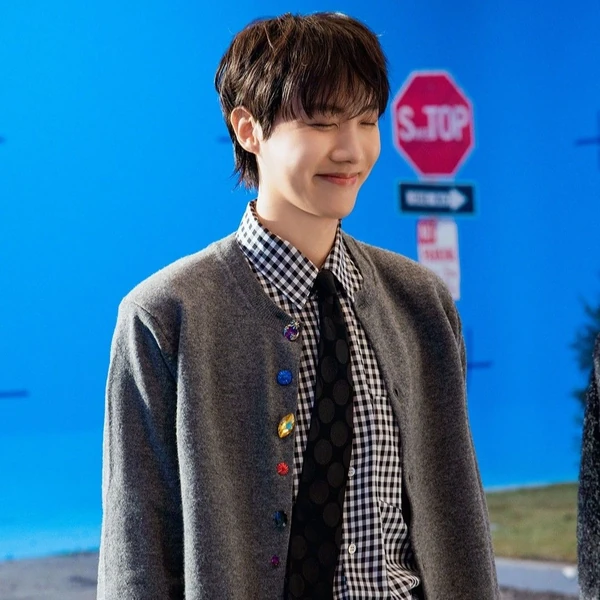 Today's Most Loved j-hope (BTS)