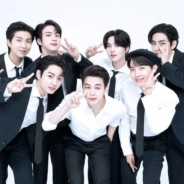 Top Photo Full of BTS Love
