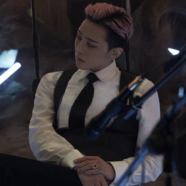 今日最受喜愛的G-DRAGON (BIGBANG)