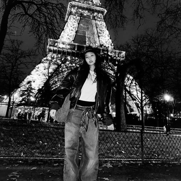 充滿粉絲愛意的Jennie (BLACKPINK)人氣照片