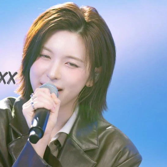 Today's Most Loved BAE (NMIXX)