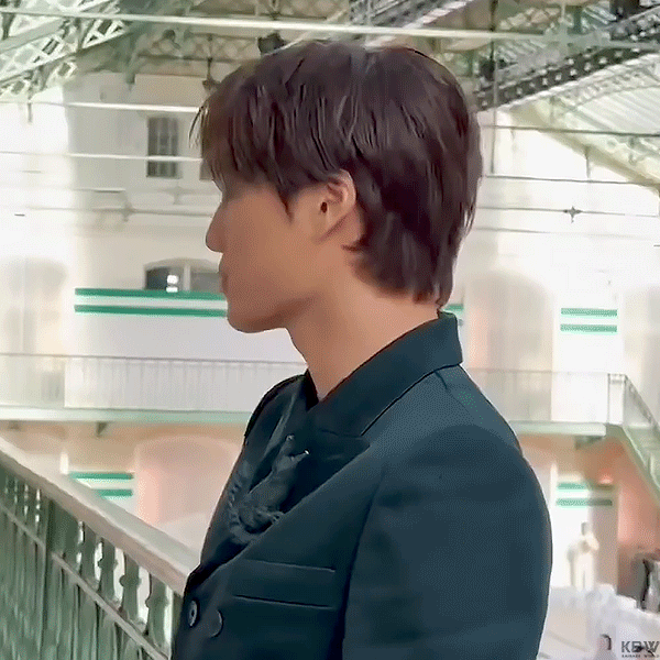 今日最受喜愛的Kai (EXO)