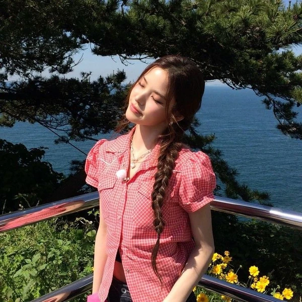 마이 (izna) 팬심 가득한 인기 사진