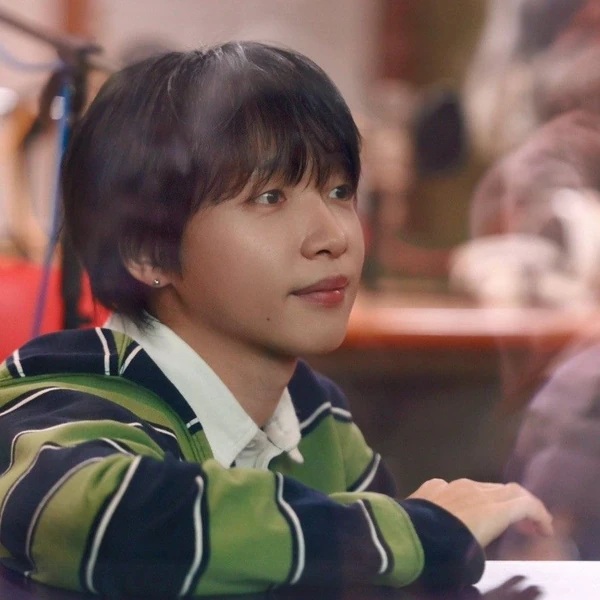 Today's Most Loved Jeong Sewoon