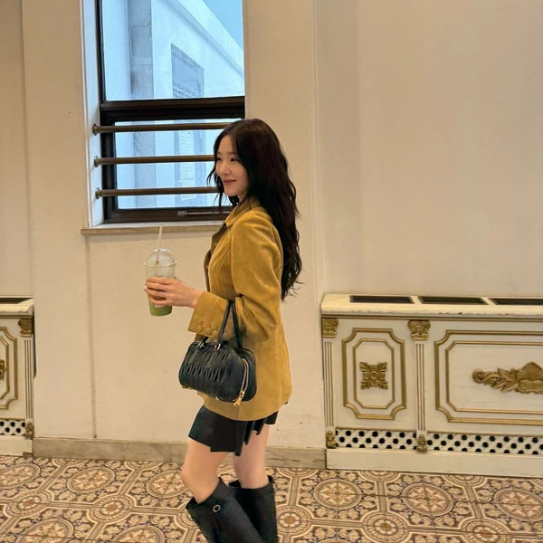 Today's Most Loved Tiffany Young (Girls' Generation)