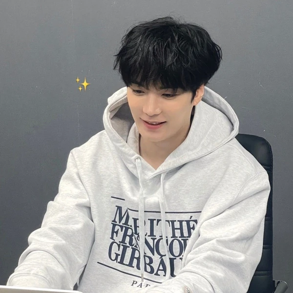 Today's Most Loved Kim Jonghyeon