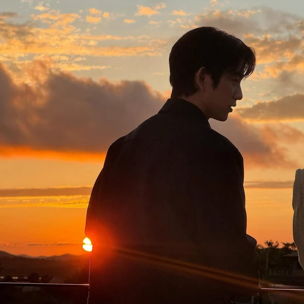 Today's Most Loved Jinyoung (GOT7)