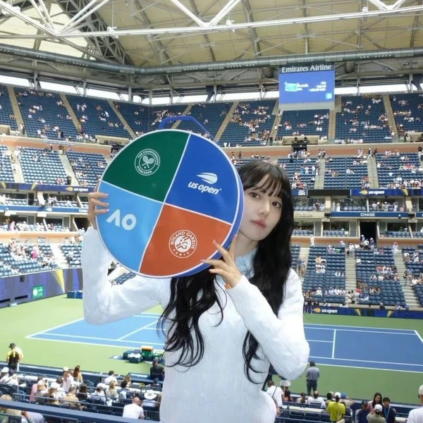 Fans' Pick: Best Moment of Sakura (LE SSERAFIM)
