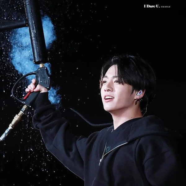 Foto Populer Penuh Cinta untuk Jungkook (BTS)